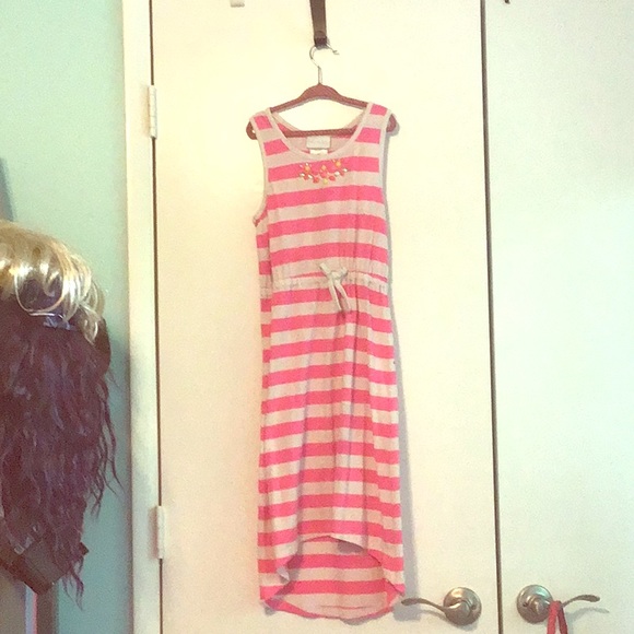 Pink and white dress - Picture 1 of 3